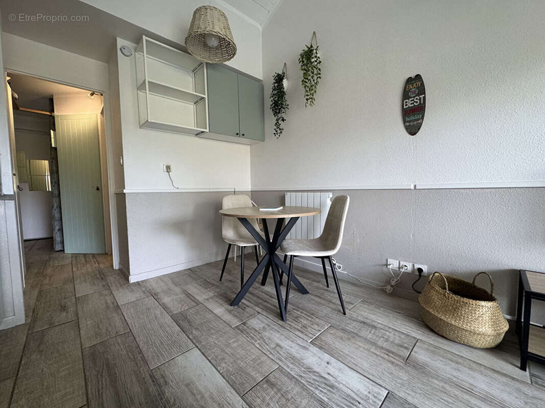 Appartement à MOLIETS-ET-MAA