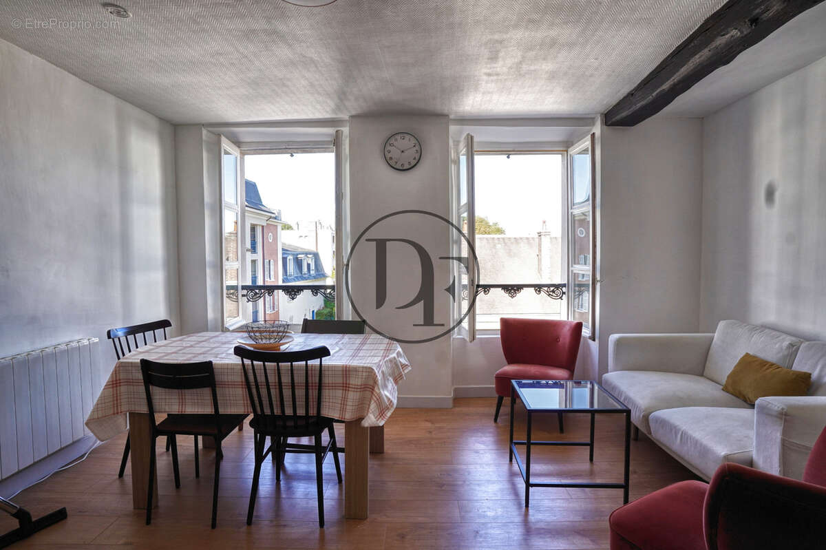 Appartement à FONTAINEBLEAU