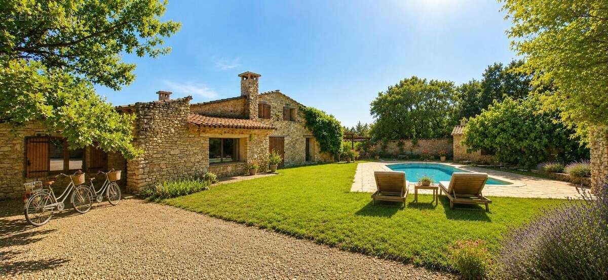 Maison 277 m² à Gordes  - photo 3