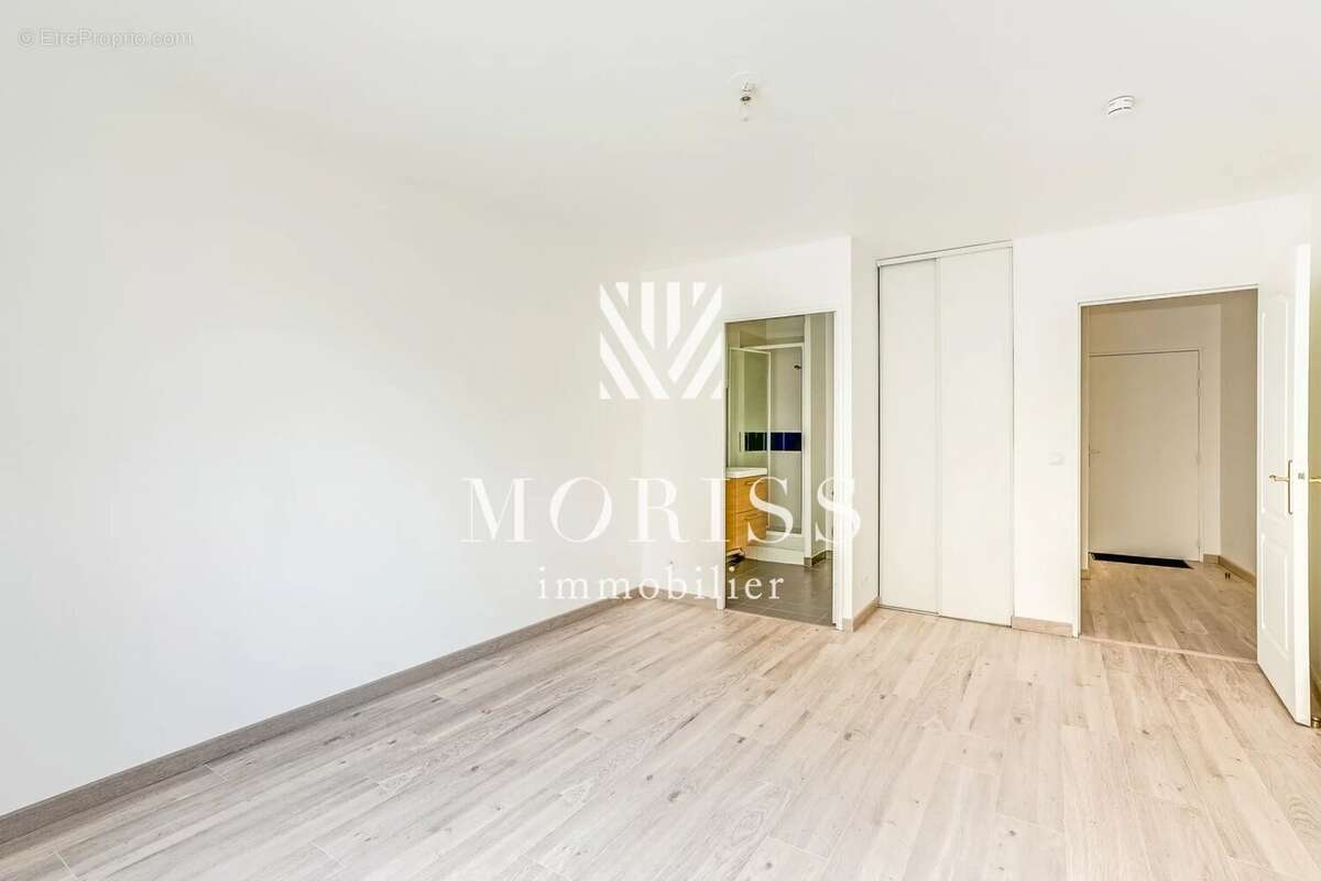 Appartement à PARIS-20E