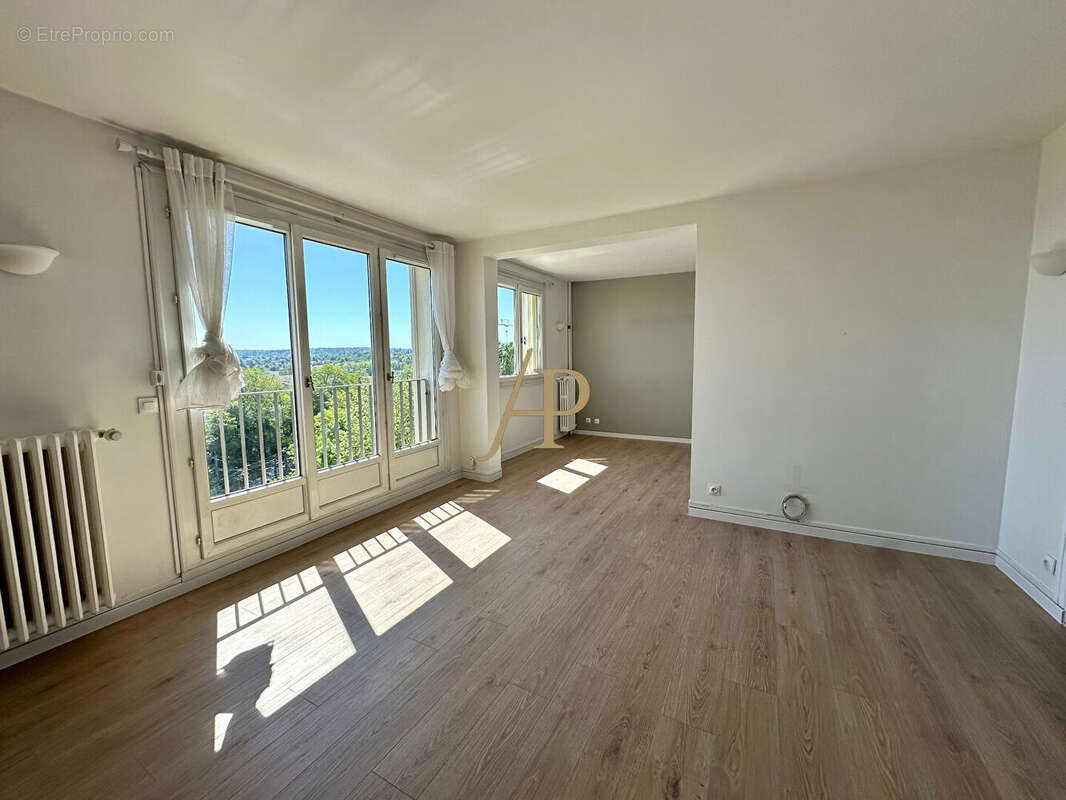 Appartement à SAINT-GERMAIN-EN-LAYE