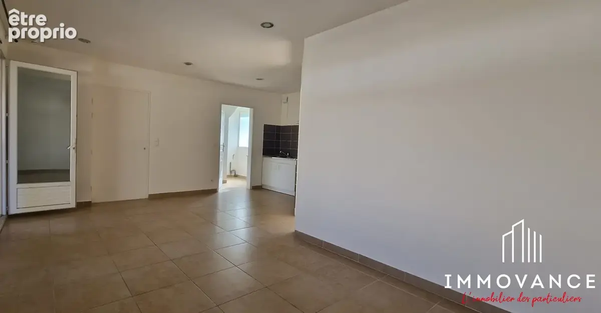 Appartement 37 m² à Le Cres  - photo 2