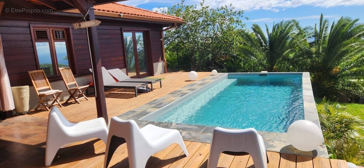 Maison à CASE-PILOTE