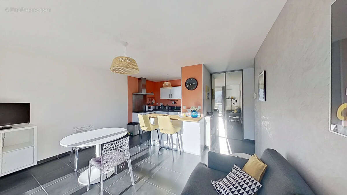 Appartement à LYON-8E