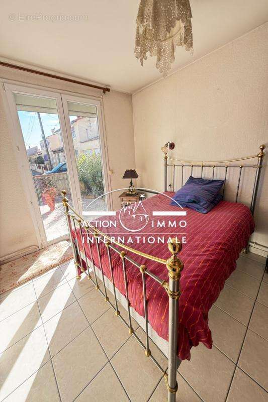 Maison à SAINT-MARTIN-DE-CRAU