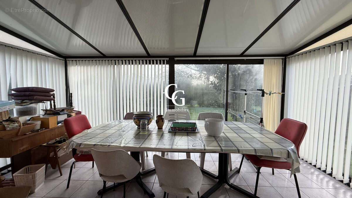 Maison à VIEILLEVIGNE