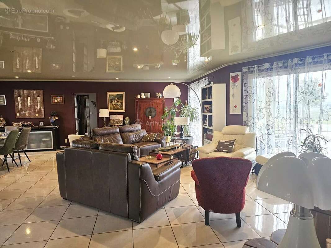 Maison à CASTELNAU-DE-LEVIS