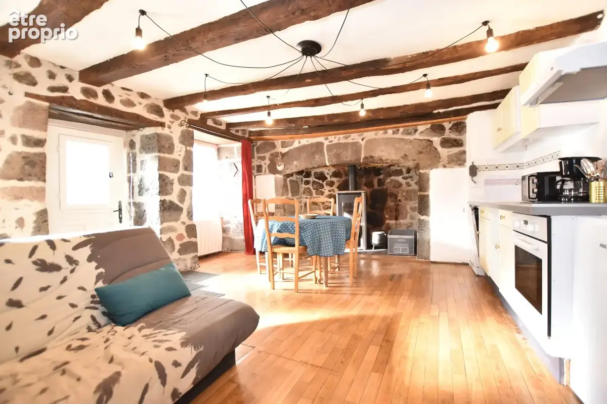 Maison 3 pièces 45 m² à vendre à Saint-Martin-Valmeroux (15140) - photo 6