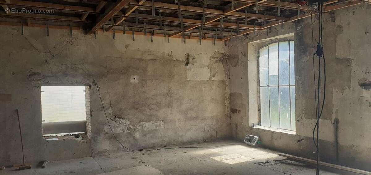 Appartement à BAUGE