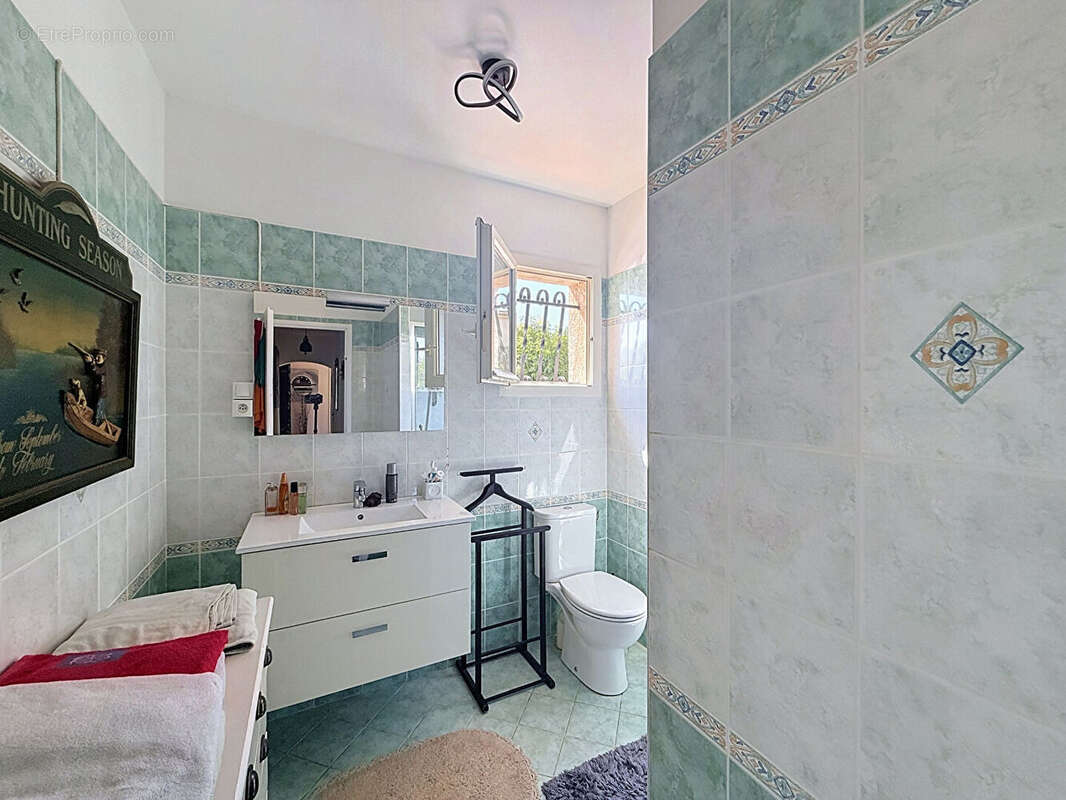 À VENDRE ? Superbe villa de plain-pied de 124 m² avec piscine à Mezzavia - photo 7