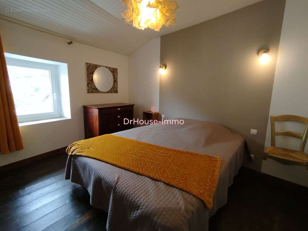 Appartement à TARASCON-SUR-ARIEGE