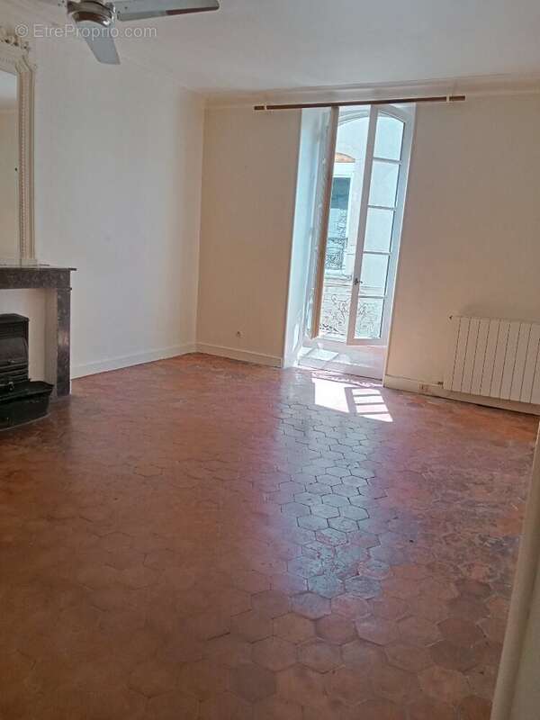 Appartement à SAUVE