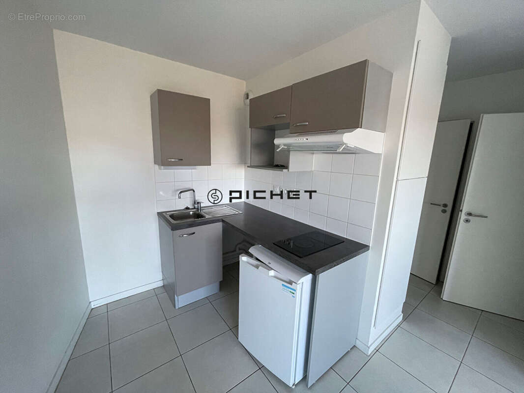 Appartement à BILLERE