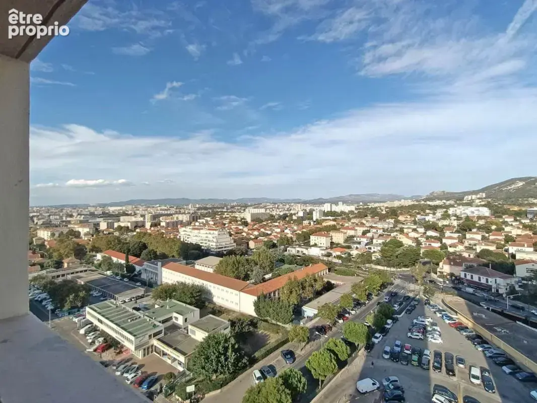 Magnifique appartement T4 traversant avec vue mer à Marseille 9ème (Michelet/Ste Anne) - photo 2