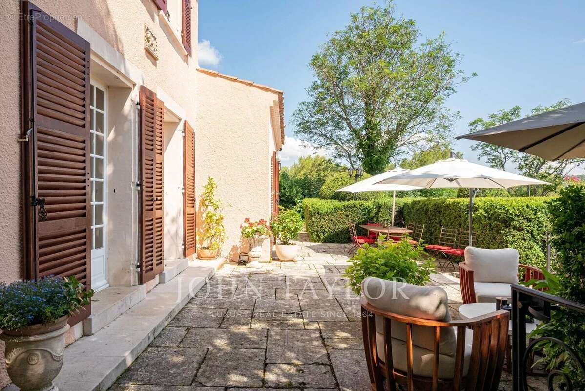 Maison à AIX-EN-PROVENCE