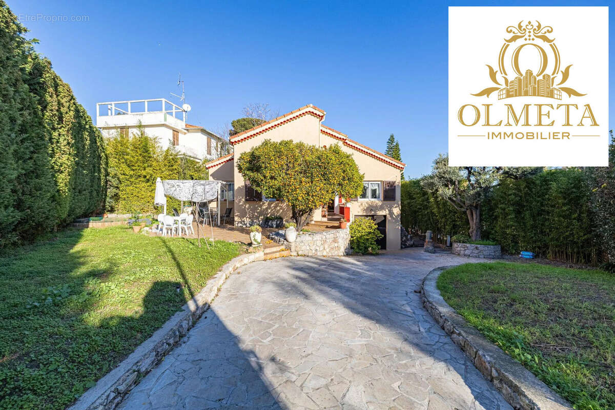 Maison à ROQUEBRUNE-CAP-MARTIN