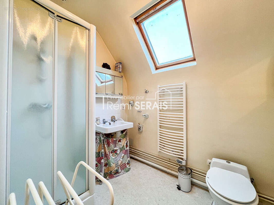 Maison à CONDE-SUR-NOIREAU