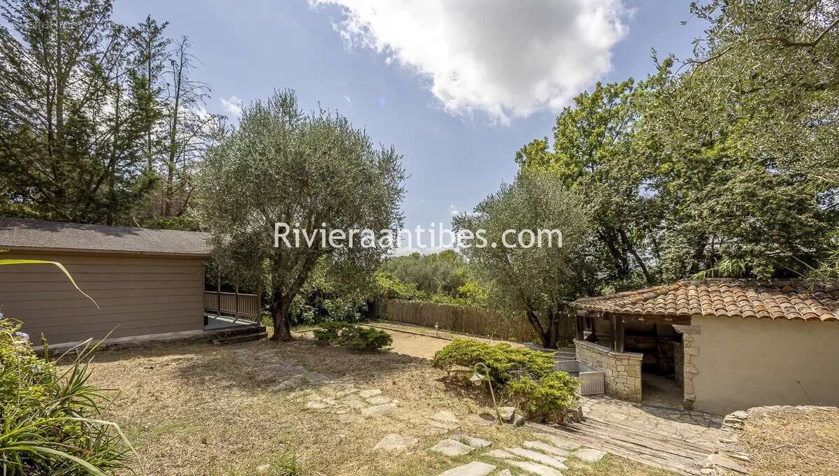 Maison à MOUANS-SARTOUX