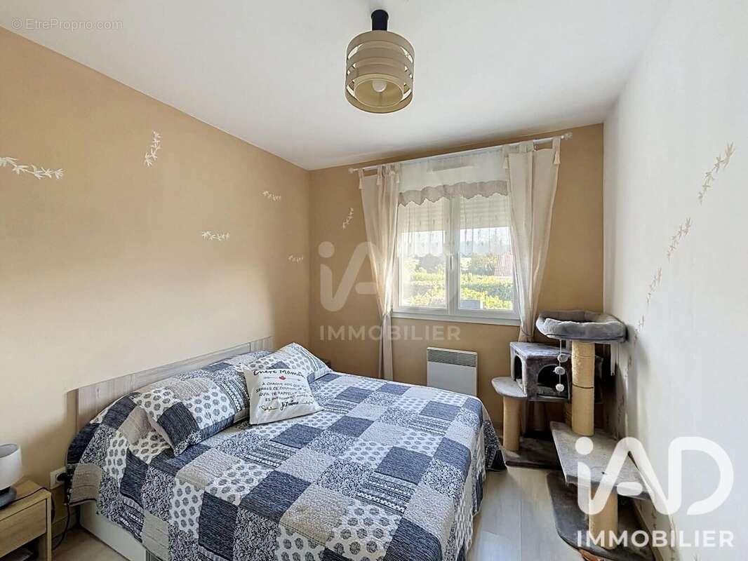 Maison 71 m² à Saint-Vaast-D'equiqueville  - photo 6