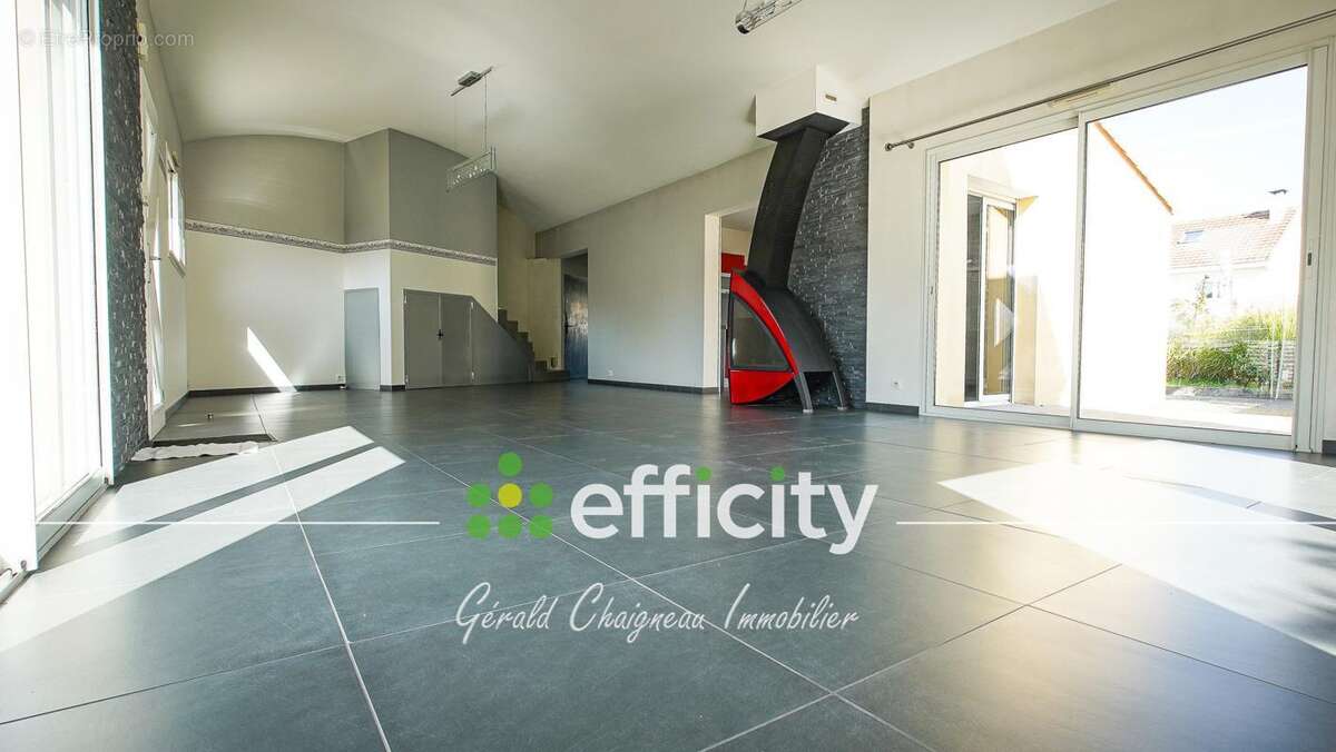 Maison à SAINT-PHILBERT-DE-GRAND-LIEU