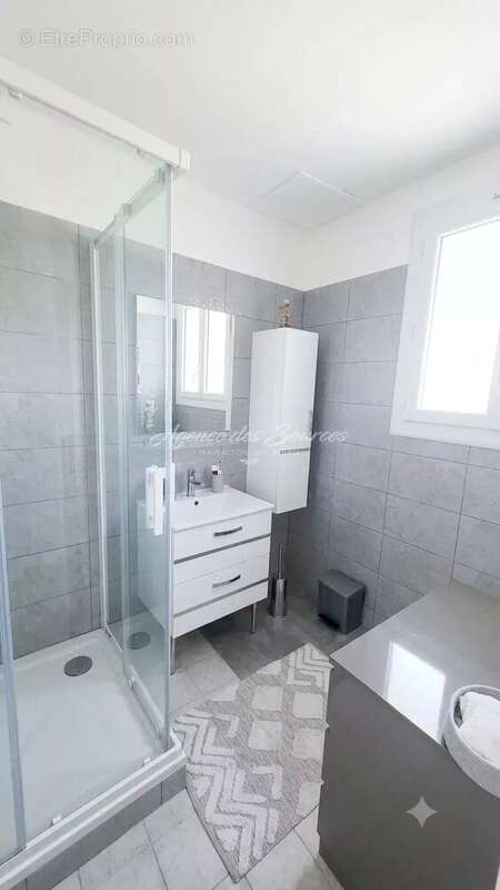 Appartement à BARJOLS