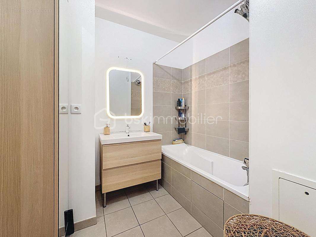 Appartement à LIEUSAINT