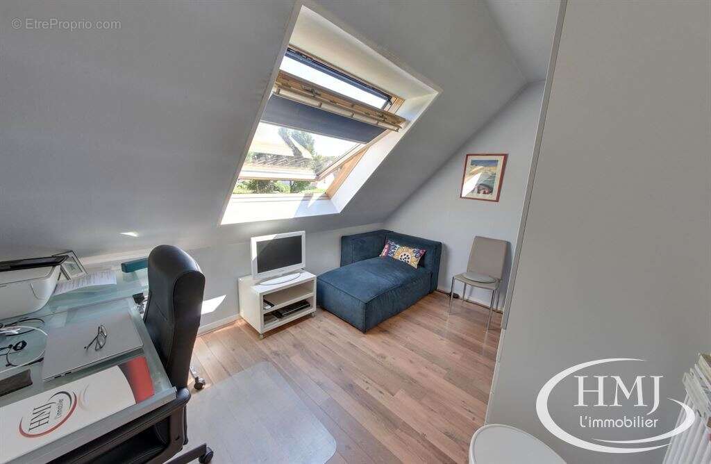 Maison 115 m² à Courcouronnes  - photo 10