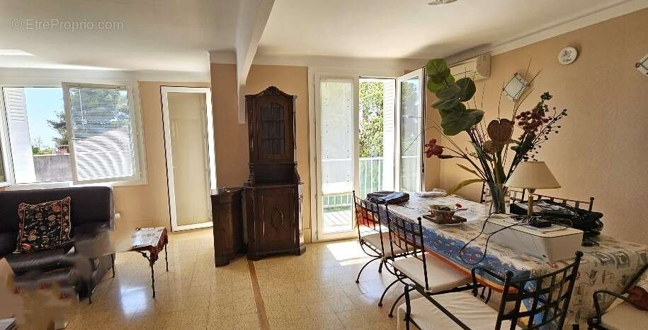 Appartement 68 m² à Sete  - photo 2