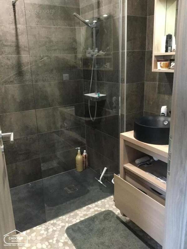   - Maison à PAIMBOEUF