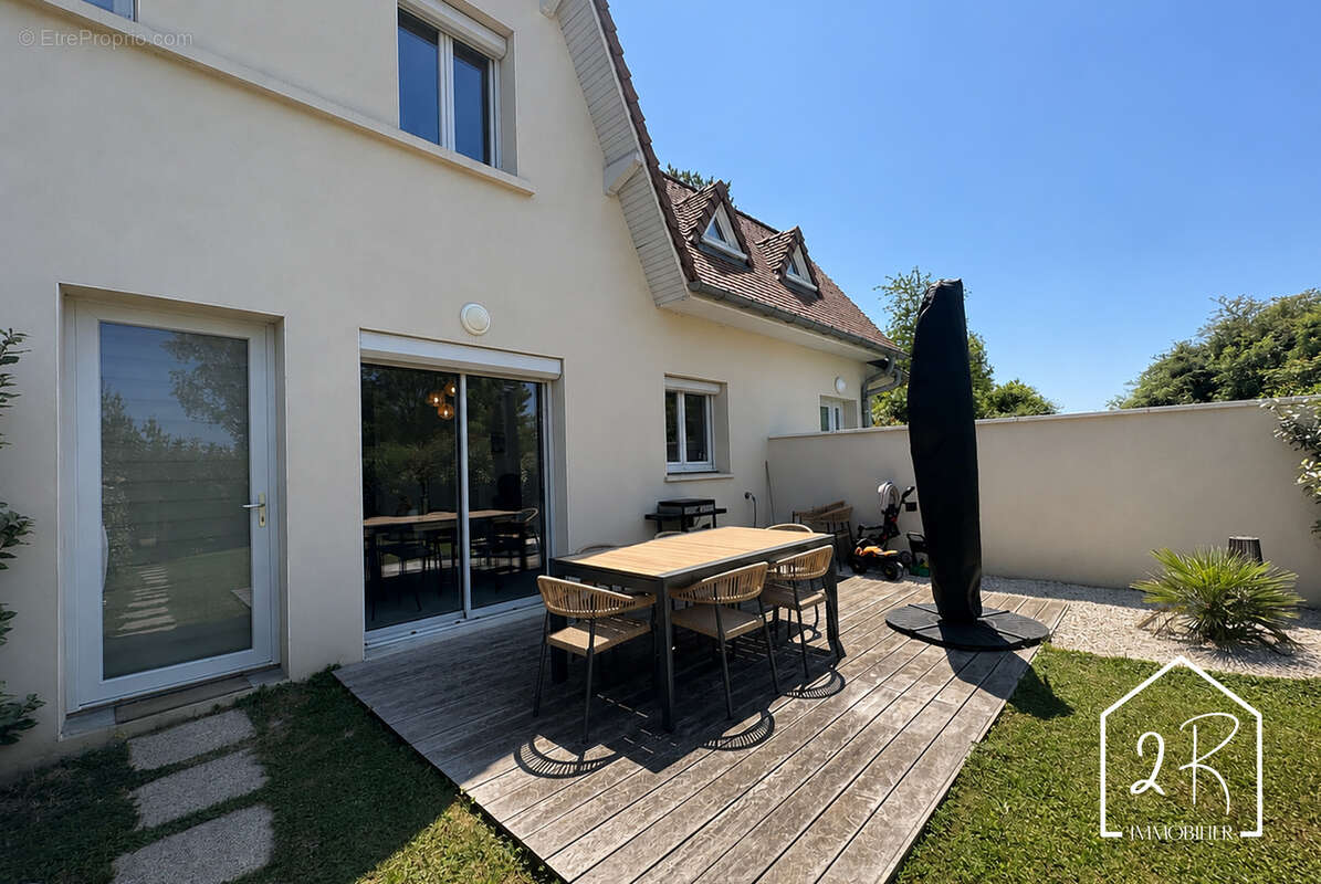 Maison à CHAPONNAY