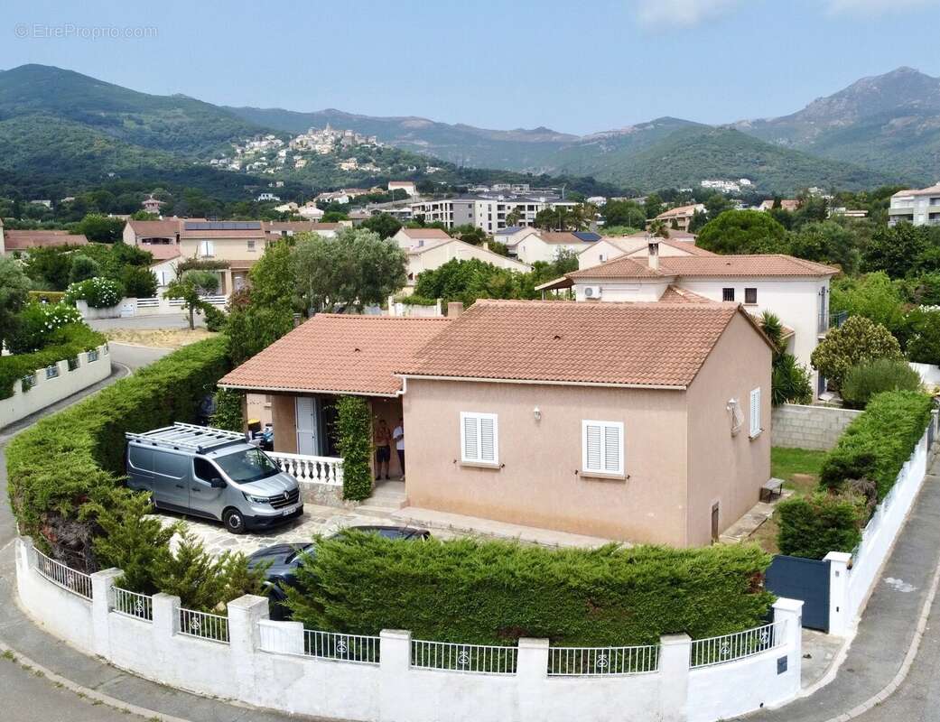 Maison T5 de 111 m² avec piscine – Furiani - photo 9