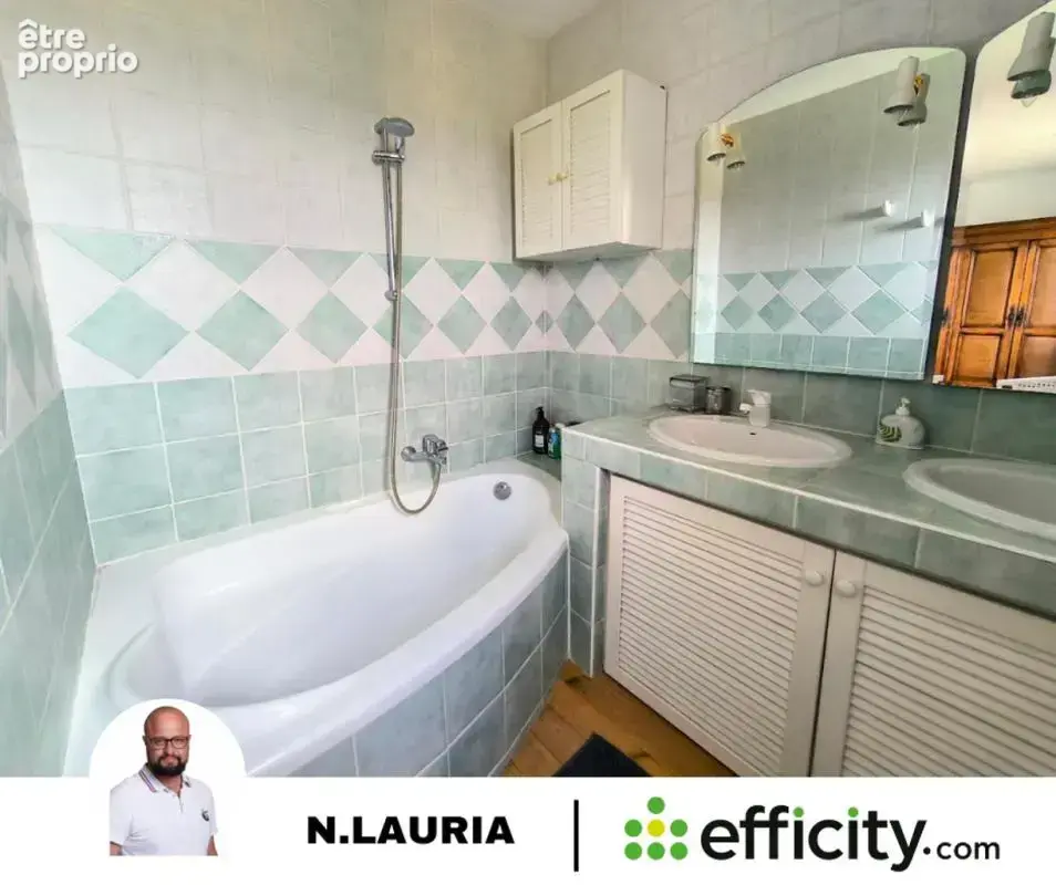 Maison 99 pièces 180 m² à vendre à Villelaure (84530) - photo 12