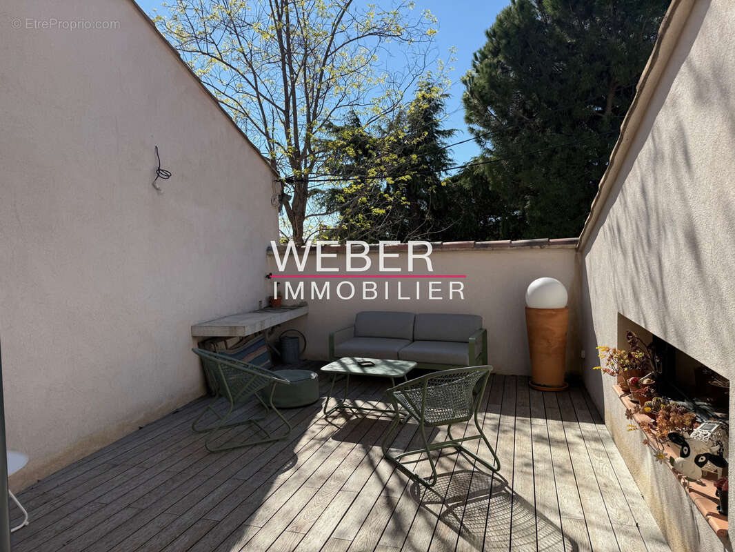 Maison à LA CADIERE-D'AZUR