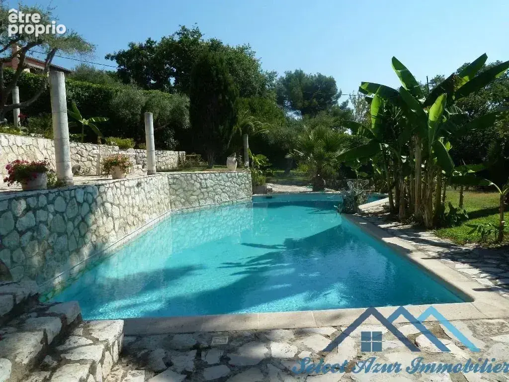 Maison 7 pièces 200 m² à vendre à Tourrettes-Sur-Loup (06140) - photo 3