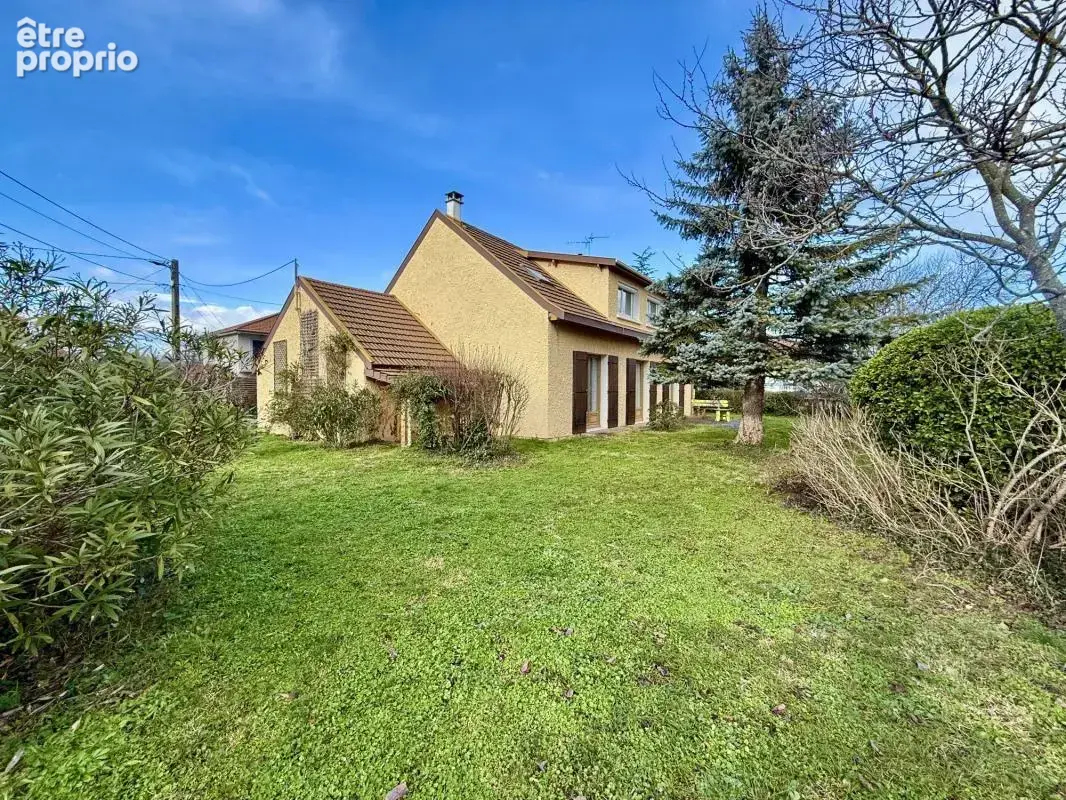 Maison Familiale - 7 Pièces - 5 Chambres - CHAPONOST - photo 13