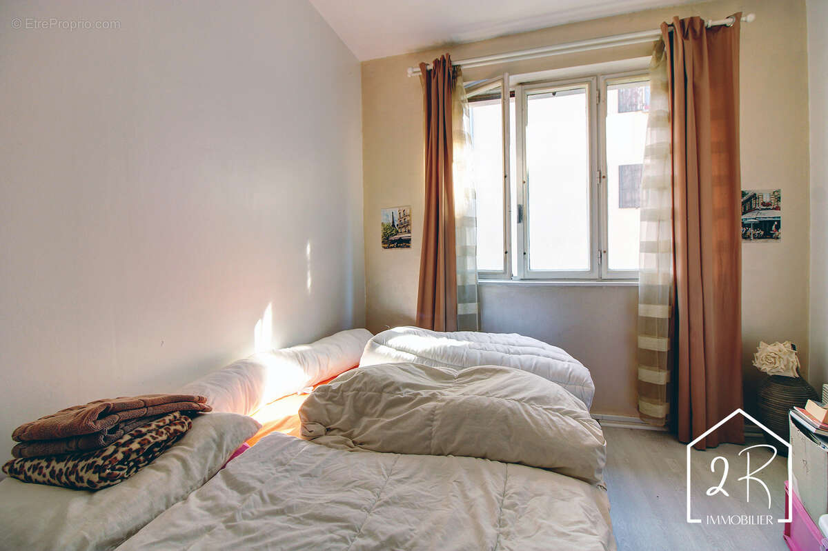 Maison à SAINT-SYMPHORIEN-D&#039;OZON