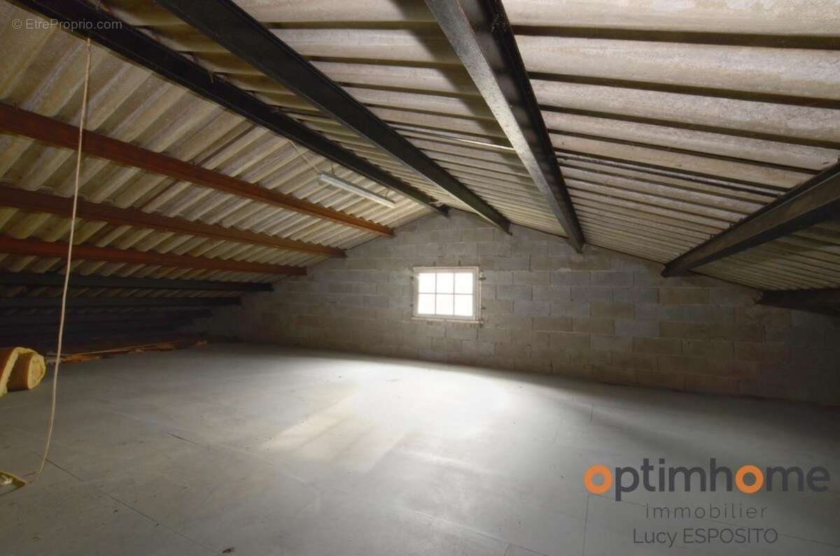 Propriété de 4 chambres au bord de la rivière à vendre - photo 21