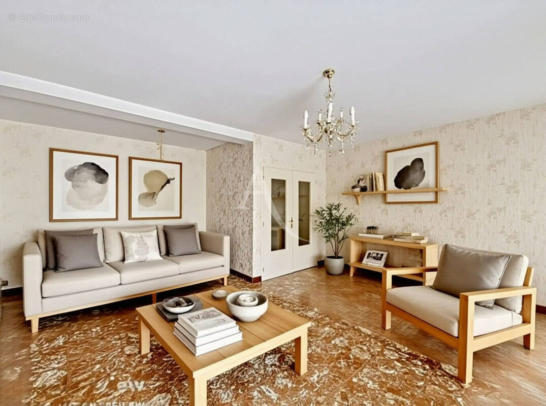 Appartement à OZOIR-LA-FERRIERE