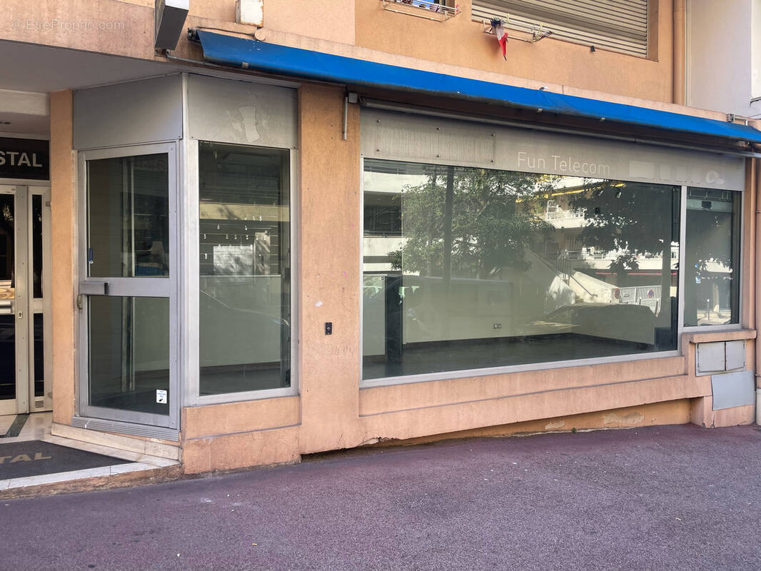 Commerce à ANTIBES