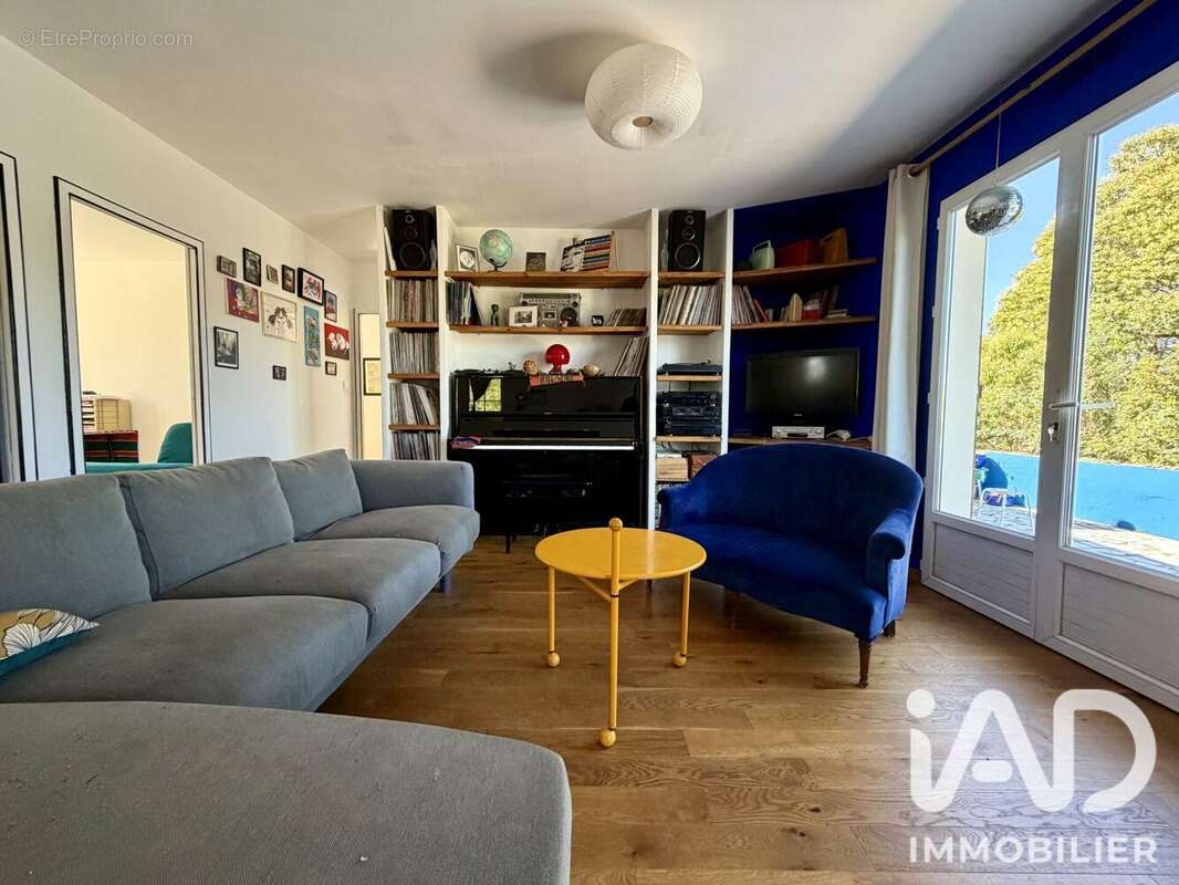 Photo 2 - Maison à CUBZAC-LES-PONTS