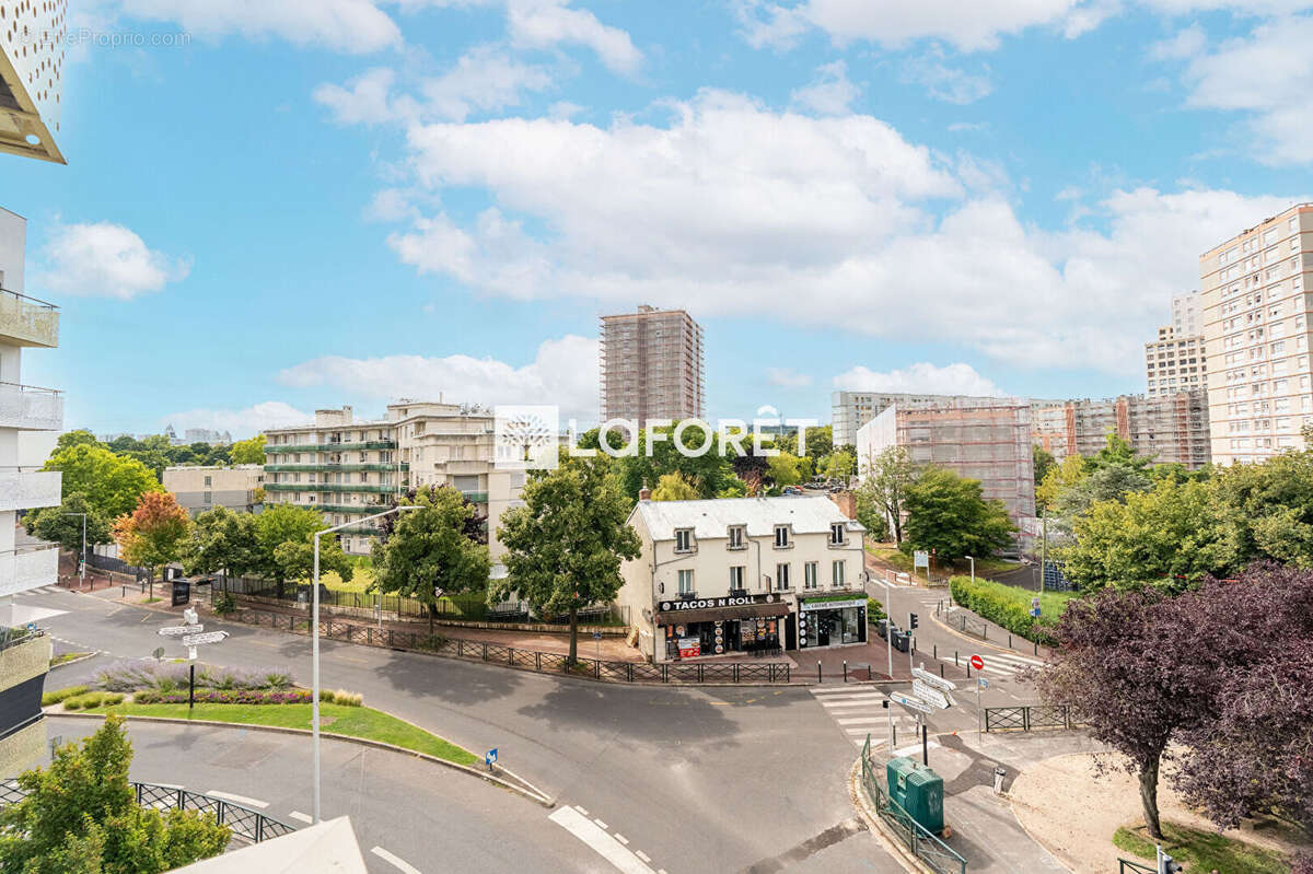 Appartement à NANTERRE