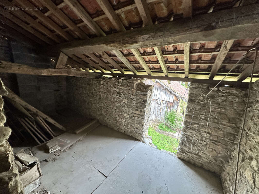 Maison à AUTEVIELLE-SAINT-MARTIN-BIDEREN