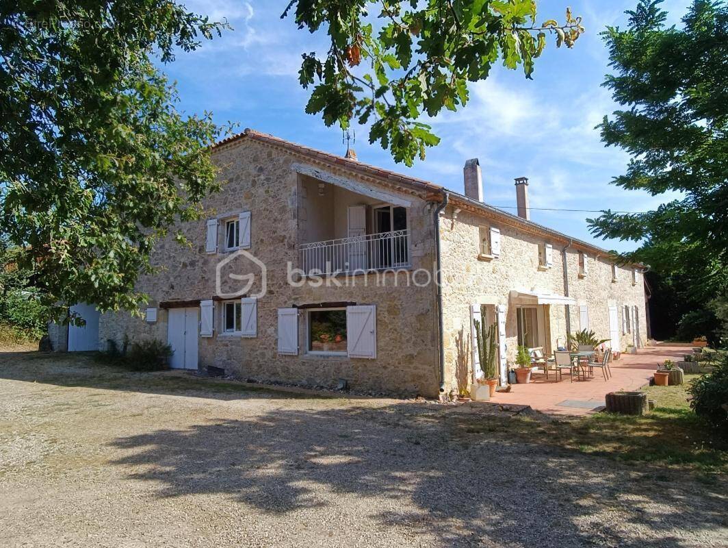 Maison à AUVILLAR