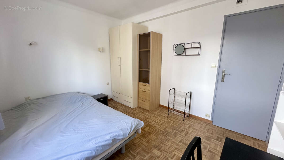 LILLE - Bois-blancs - Appartement T5 - photo 5