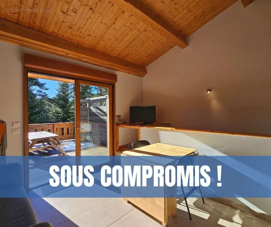 Appartement à CAILLE