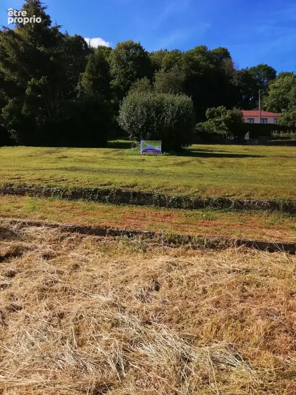 Terrain constructible très bien ensoleillé d'une surface de 18 ares et 55 ca - photo 2