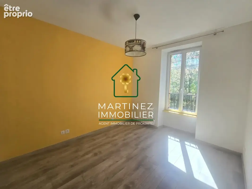 Appartement 3 pièces 66 m² à vendre à La Cote-Saint-Andre (38260) - photo 3