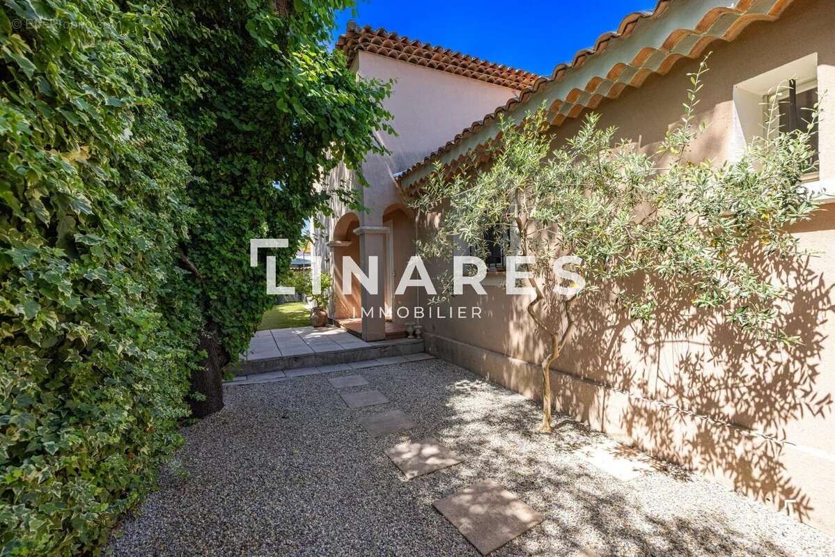 Maison à MARSEILLE-11E