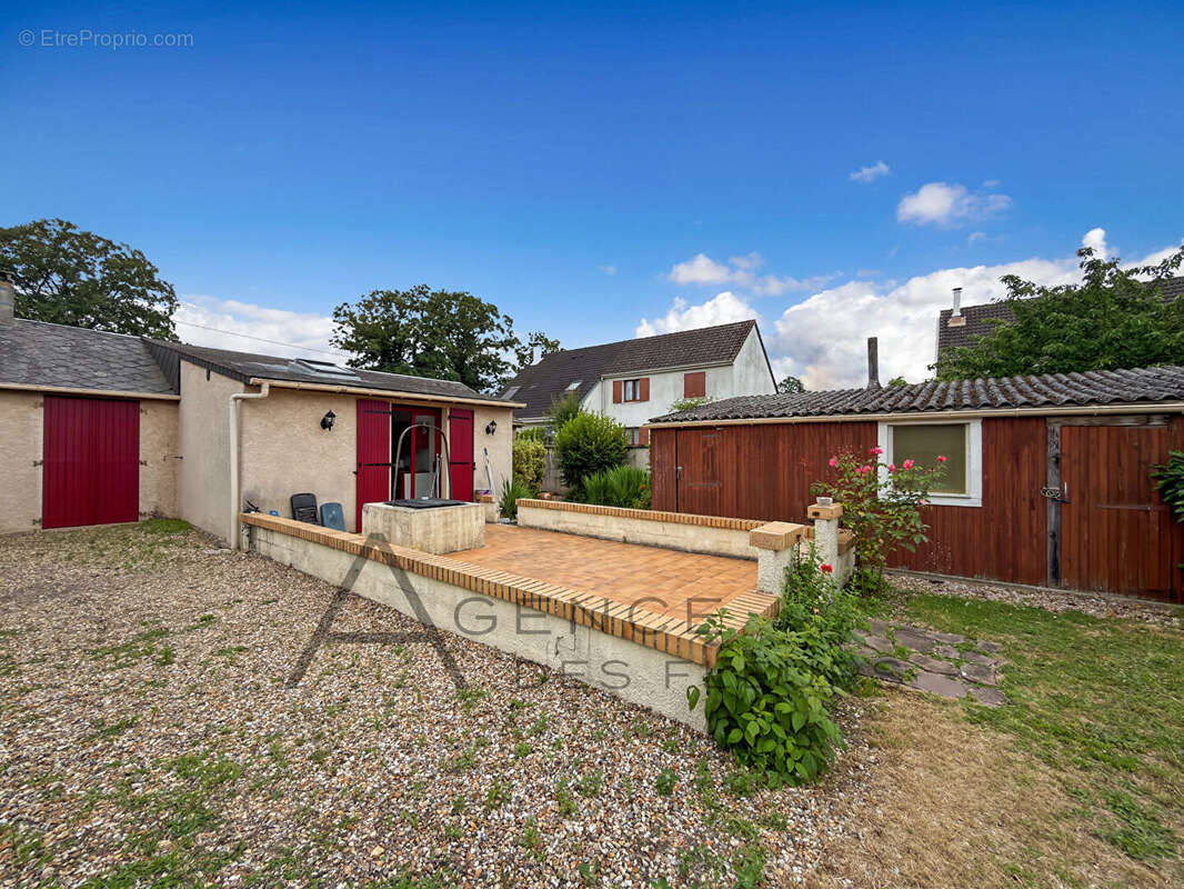 Maison Saint Aubin Les Elbeuf 118 m2 - photo 8