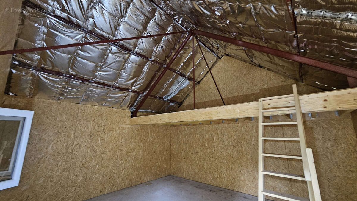 Maison à PRUNAY-LE-GILLON